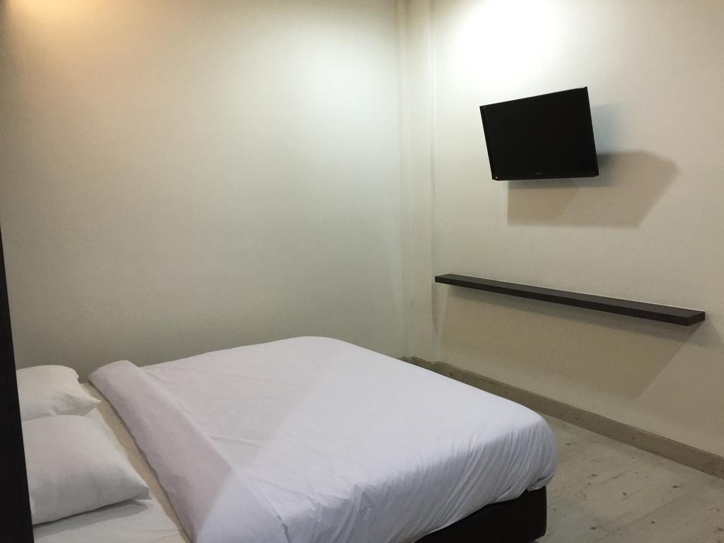 Redlink Hotel Batam Стая снимка